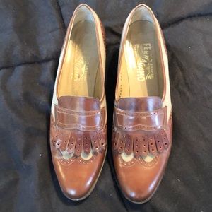 Loafers shoes